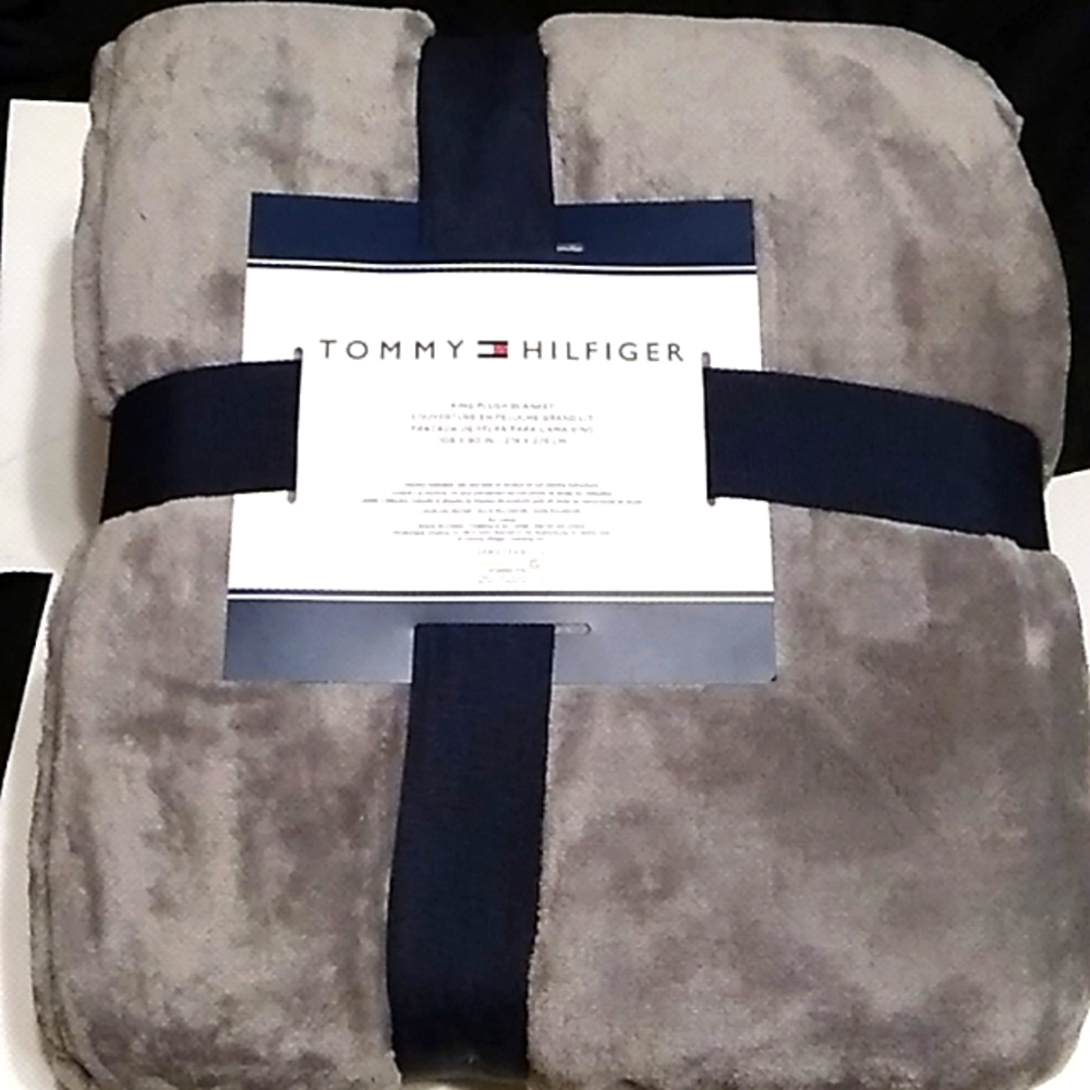 COPY - NWT 1985 Tommy Hilfiger Blanket (King Size) - Picture 2 of 9